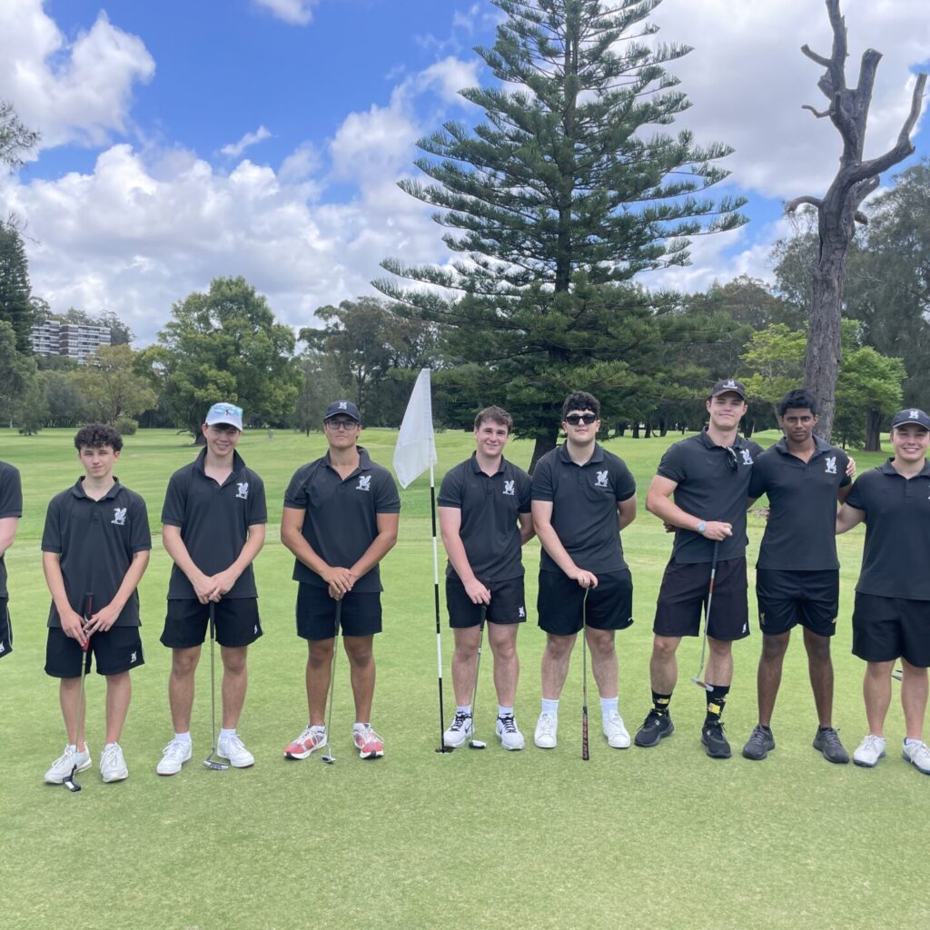Newington hits a hole-in-one with golfing program