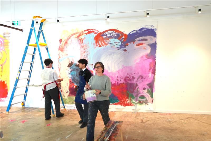 Studio Tactics exhibition provides parameters and play for collaborative painting DRAFT